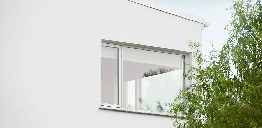 Villa hjoernevindue set fra siden_Klampenborg_AquaBalance.png